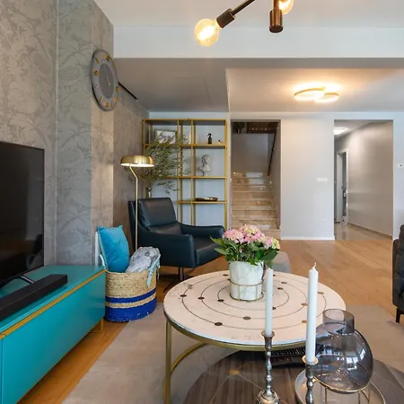 Apartmán Rina - 3 Bedroom With Private Pool *