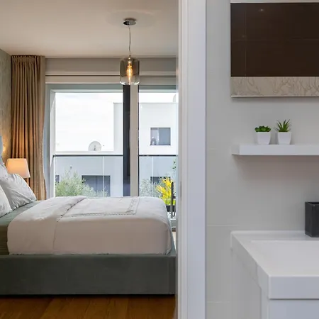 Apartment Rina - 3 Bedroom With Private Pool