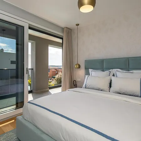 Rina - 3 Bedroom With Private Pool * Krk Town